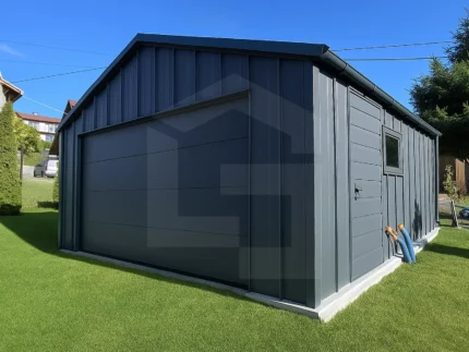 Garaż blaszany z bramą segmentową 7 x 6 antracyt